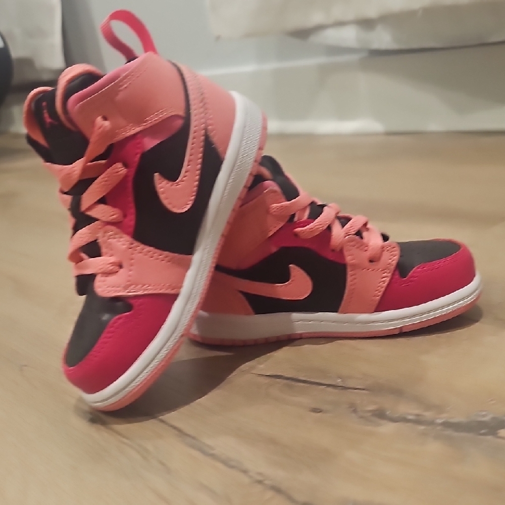 Toddler Jordan 1 Sneakers - Two Tone Pink